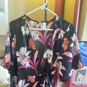 Women's Kimono Size Medium